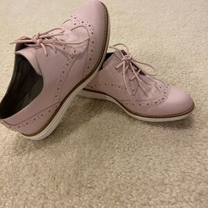 Cole Haan Original Grand Wingtip Oxford Women’s shoes